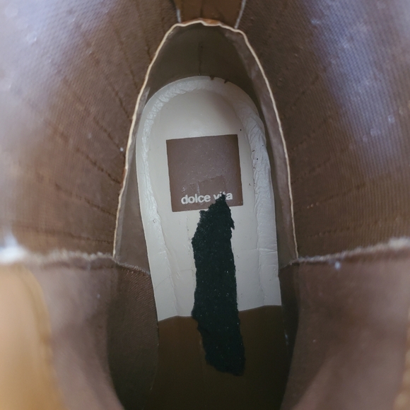 Dolce Vita suede ankle booties - Picture 4 of 16